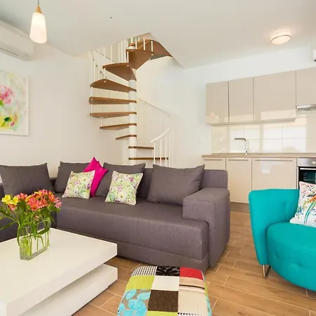 Hedera Estate, Hedera Vi Dubrovnik