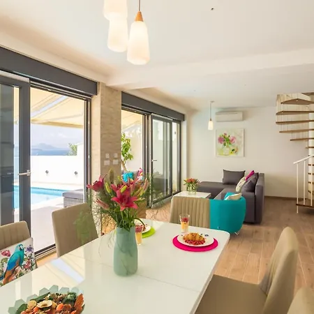 Villa Hedera Estate, Hedera Vi *