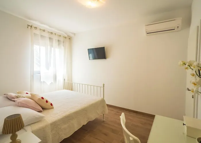 Hedera Estate, Hedera Vi Dubrovnik